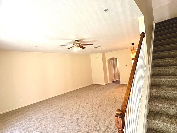 4th image of 2950 Ashland Ln S