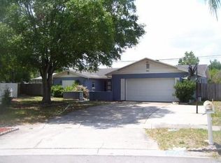 901 Winchester Ct, Brandon, FL 33510