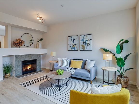 5th image of 15720 Manor Way APT E1
