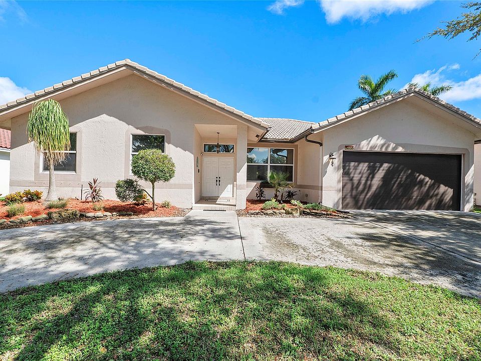 1st image of 4511 NW 49th Court