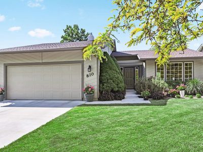 810 N Eagle Hills Way, Eagle, ID, 83616