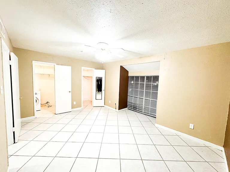 12633 Memorial Dr #4 — Photo 6