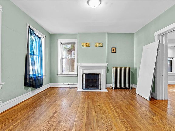 4th image of 4121 Louisiana Ave