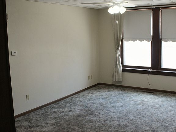 2nd image of 1701 1/2 Osborn St APT 3