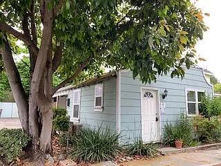 1114 Villa St #6 — Photo 1