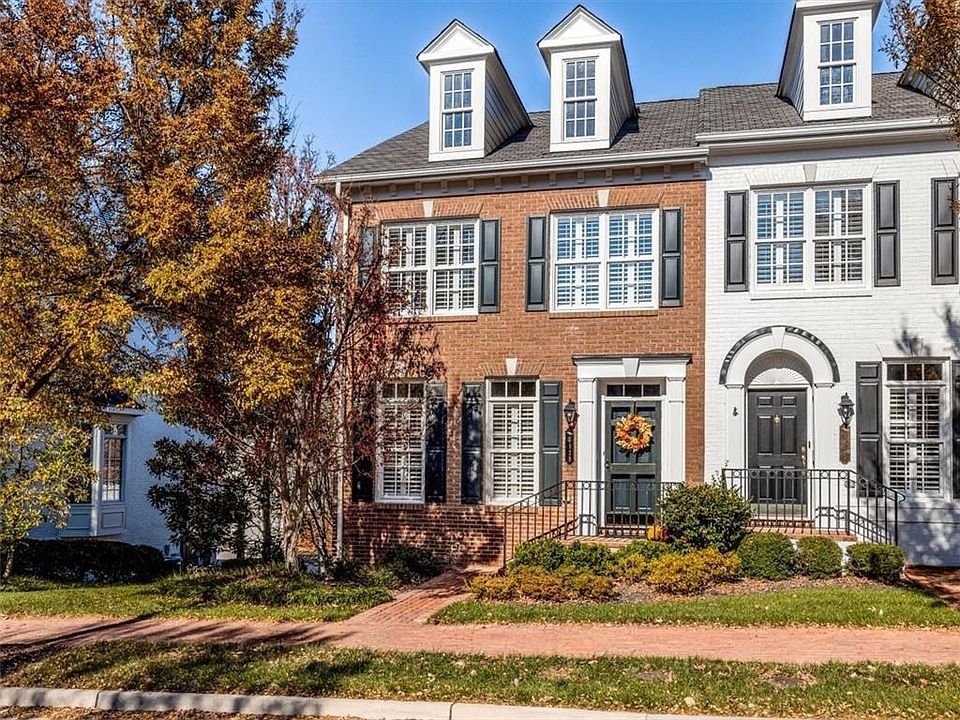 1st image of 1118 Hyde Ln