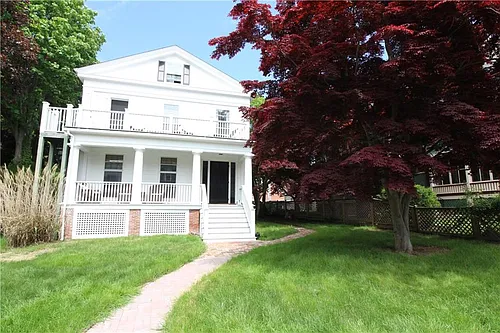 12 Bull St Photo 1