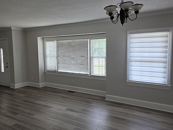 4th image of 2206 Carey Road