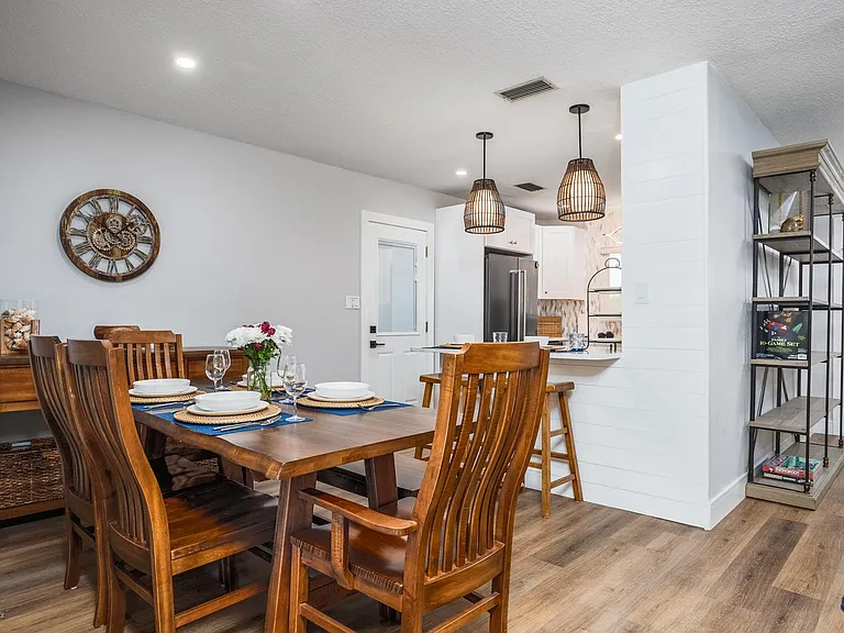 2256 Constitution Blvd — Photo 11