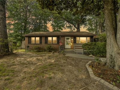 561 Canterbury Rd, Virginia Beach, VA, 23452