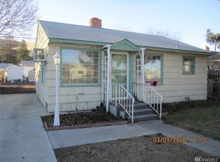 1311 C St SW, Ephrata, WA 98823