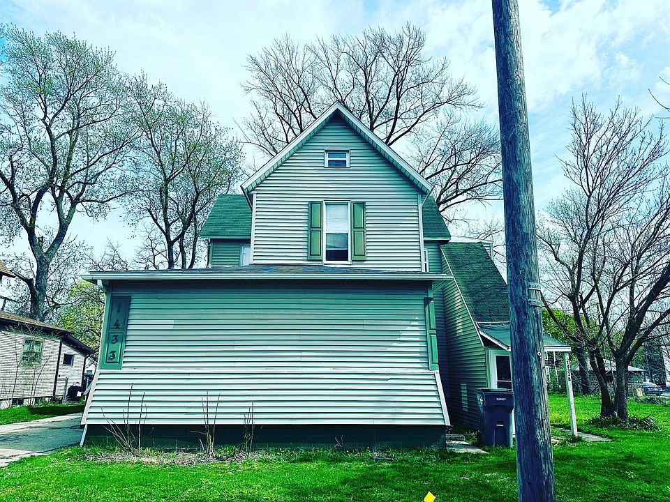 1st image of 1433 W Franklin St #A