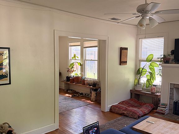 4th image of 1701 Dywer Ave