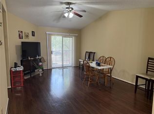 2121 Hepburn St APT 102, Houston, TX 77054