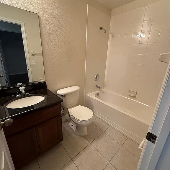 584 Cresting Oak Cir #22 — Photo 5
