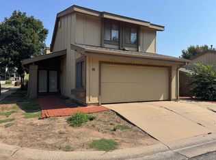 8419 E Harry St APT 801, Wichita, KS 67207