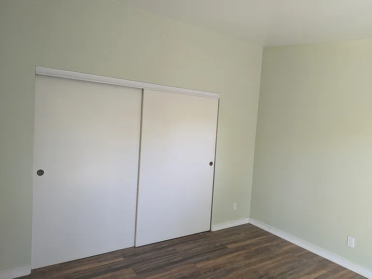 718 Pueblo Ave #1 — Photo 12