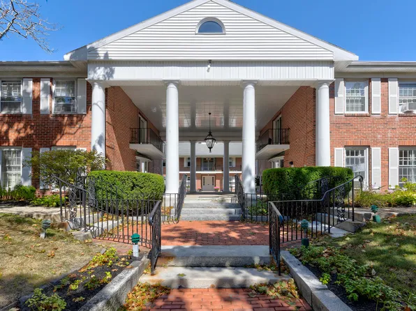 175  Pine Street #1J, Portland, ME 04102