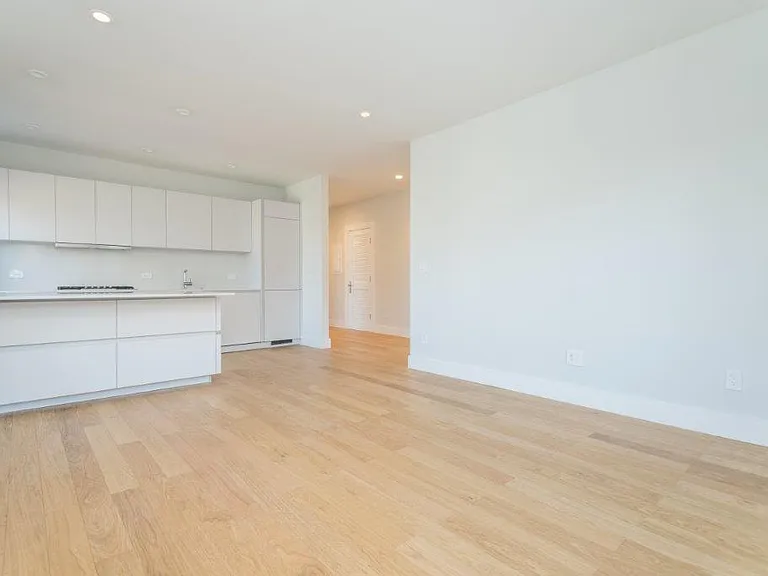 123 Highland Avenue — Photo 23