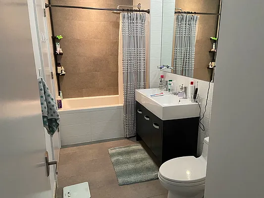 Rented by Jacquelyn 327 LLC | media 3