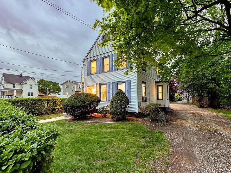 2295 Centre Ave, Bellmore, NY 11710 Zillow