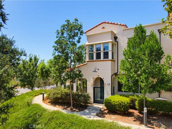 97 Adelfa St, Mission Viejo, CA 92694