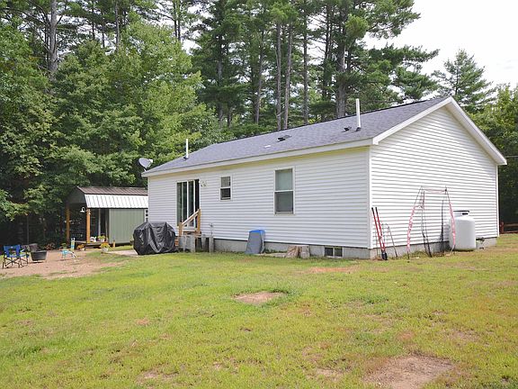 3rd image of 115 Weona Drive
