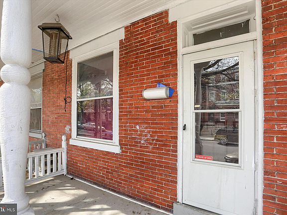 4th image of 224 N 14th St
