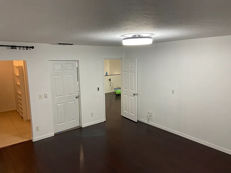 7022 Edgemere Ter — Photo 18