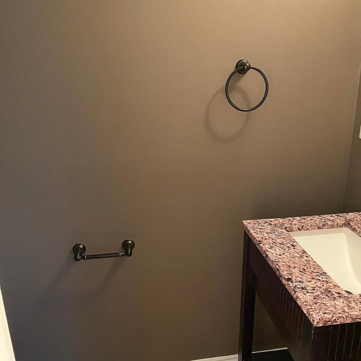 3 bed, 4.0 bath, 1550 sqft, $3,100 — Photo 4