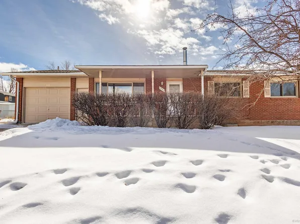 1222 Downey St, Laramie, WY 82072