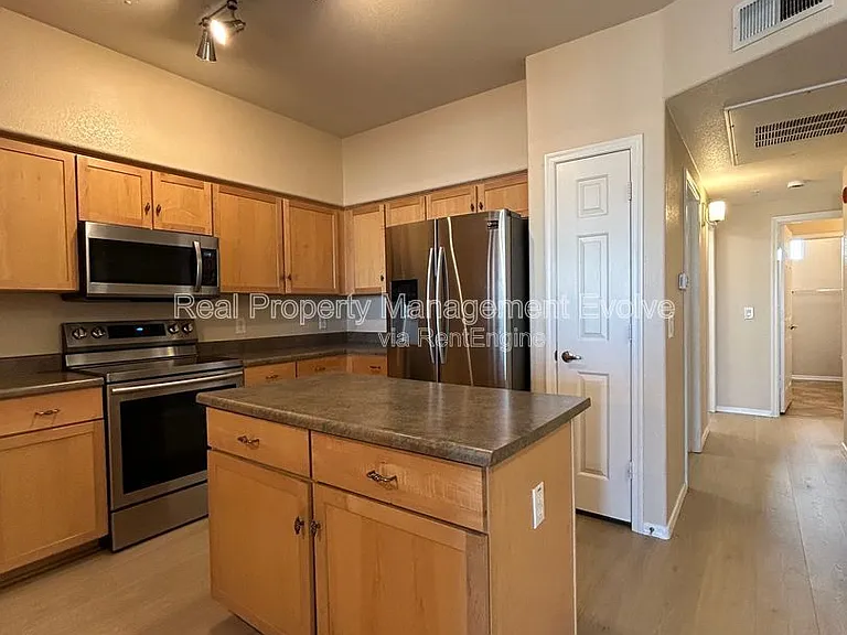 425 W Rio Salado Pkwy #317 — Photo 10