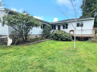 162 Spicer St, Elkton, OR 97436