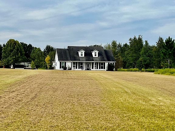 2nd image of 5715 Clyattville Lake Park Rd