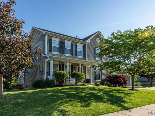 302 America St, Wentzville, MO 63385