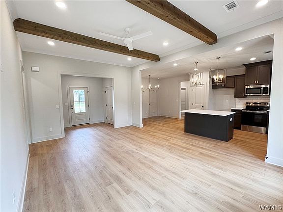 3rd image of 5020 Summerfield Dr E