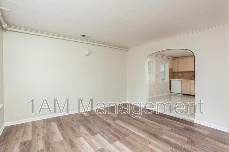 1st image of 3228 N Lawndale Ave