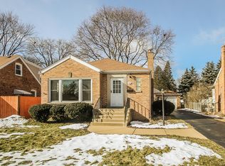 110 N Maple St, Mount Prospect, IL 60056