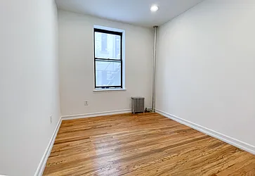 Rented by Kahen Properties