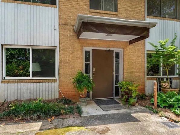 148 Waverly Way NE APT 10, Atlanta, GA 30307