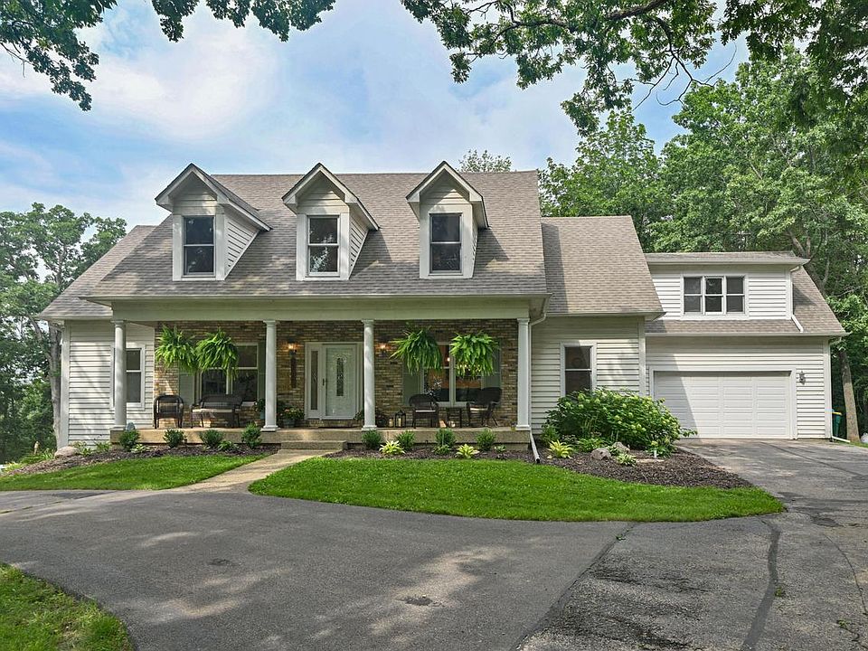 1st image of W650 West COURT