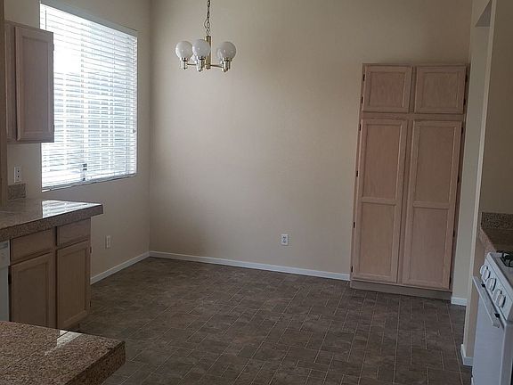 5th image of 1784 Blue Spruce Ct