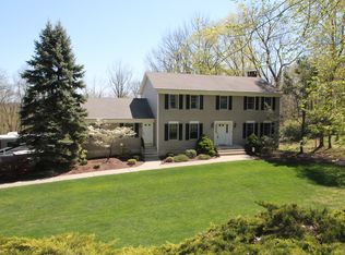 3 Peace Valley Rd, Towaco, NJ 07082