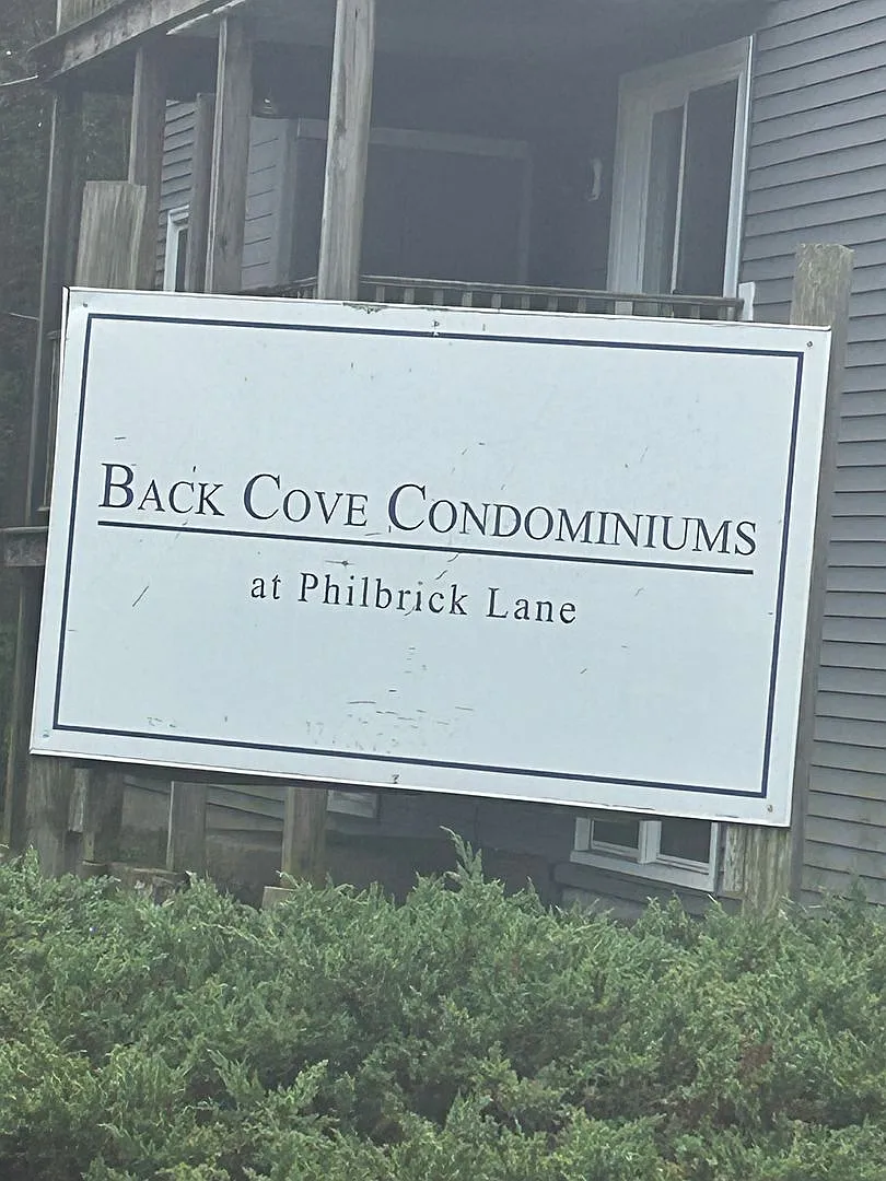 Downtown Kittery- close to the Shipyard — Photo 2