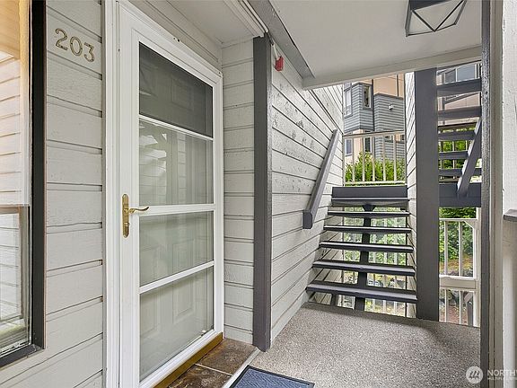 3rd image of 2930 76th Avenue SE #A-203