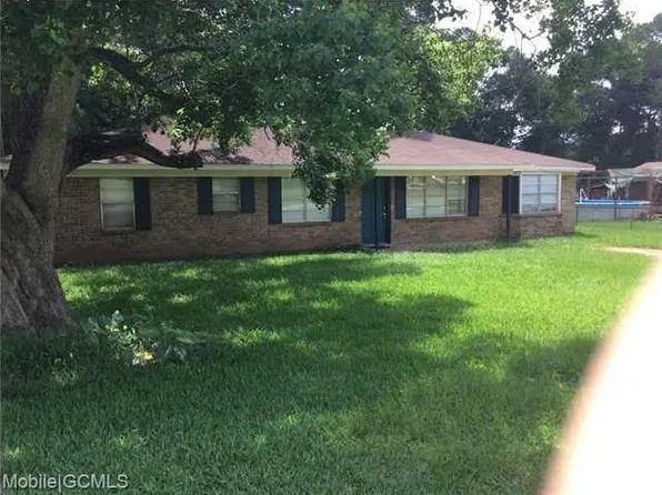 4853 Emerald Dr W, Mobile, AL 36619