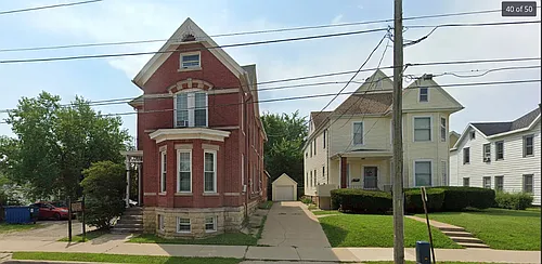 1020 University Ave Photo 1