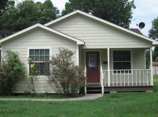 1304 N Main St, Dayton, TX 77535