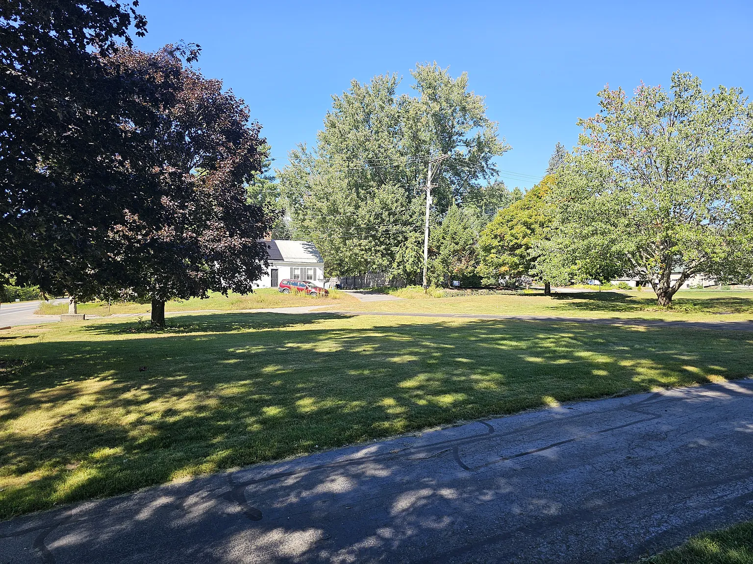 4 bed, 1228 sqft, $2,500 — Photo 4