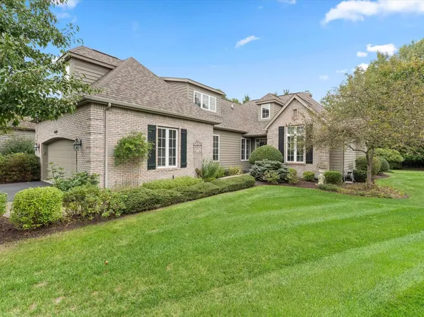 1629 S Lake George Dr, Mishawaka, IN 46545